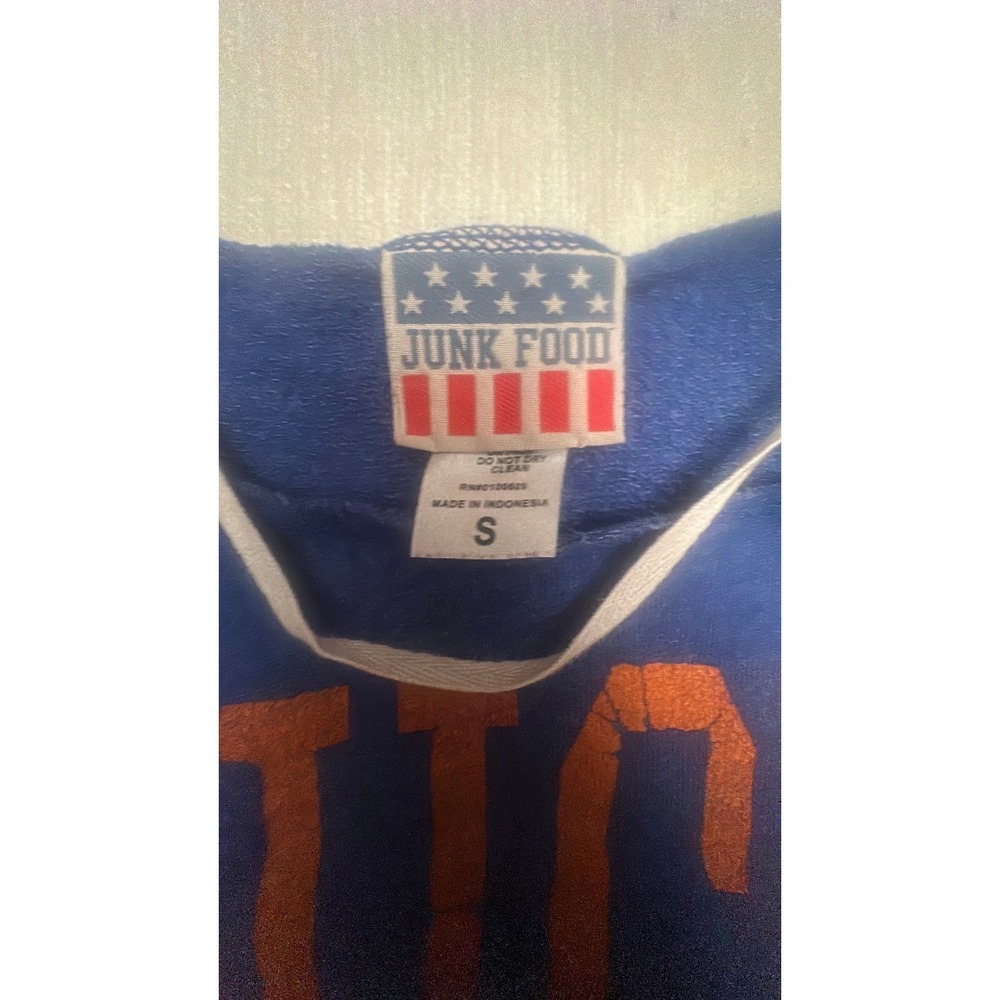 NY Nicks true vintage raw scoop neck size small - Picture 3 of 4